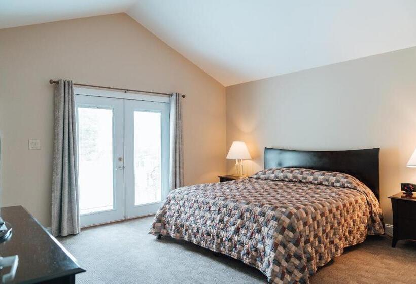 בית, 2 חדרי שינה, Skaneateles Suites