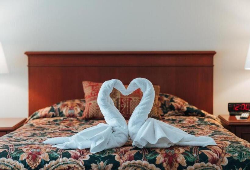 בית, חדר שינה 1, Skaneateles Suites