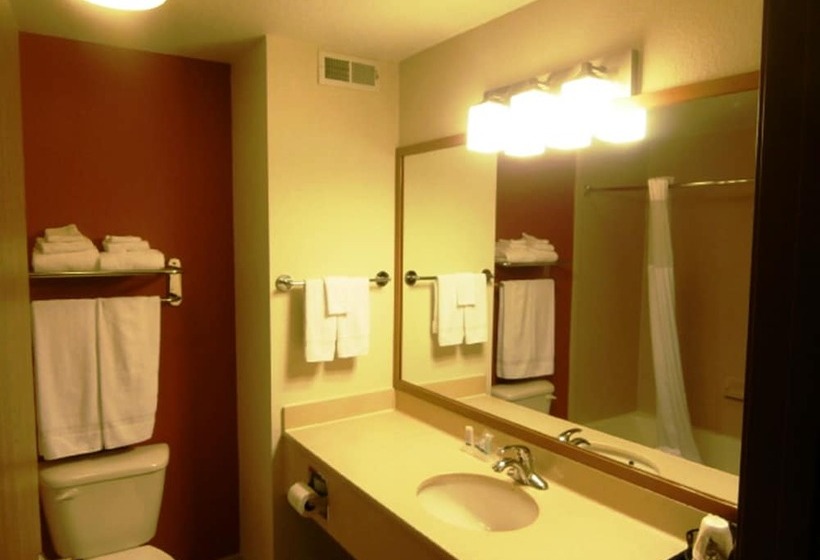 Люкс, Sleep Inn & Suites Lake Of The Ozarks