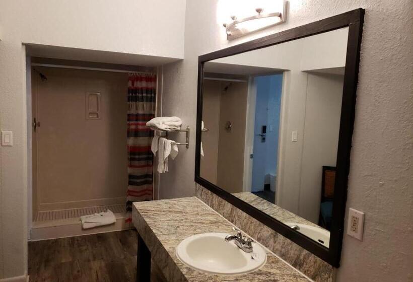 غرفة قياسية, Tarpon Inn