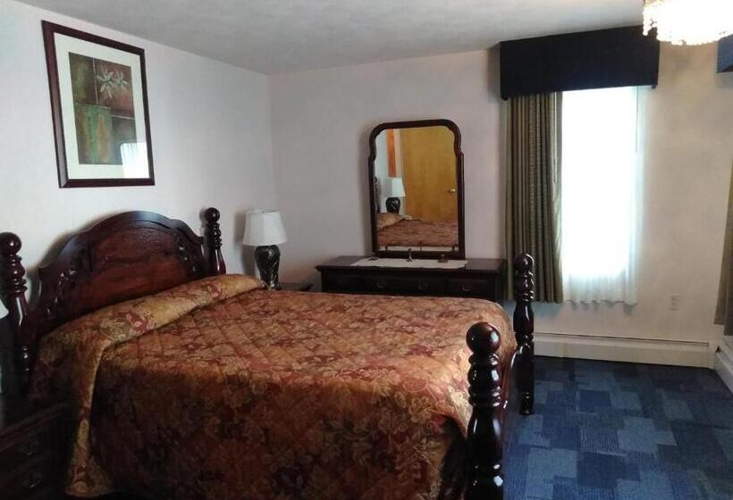 スイート, The Cardinal Inn