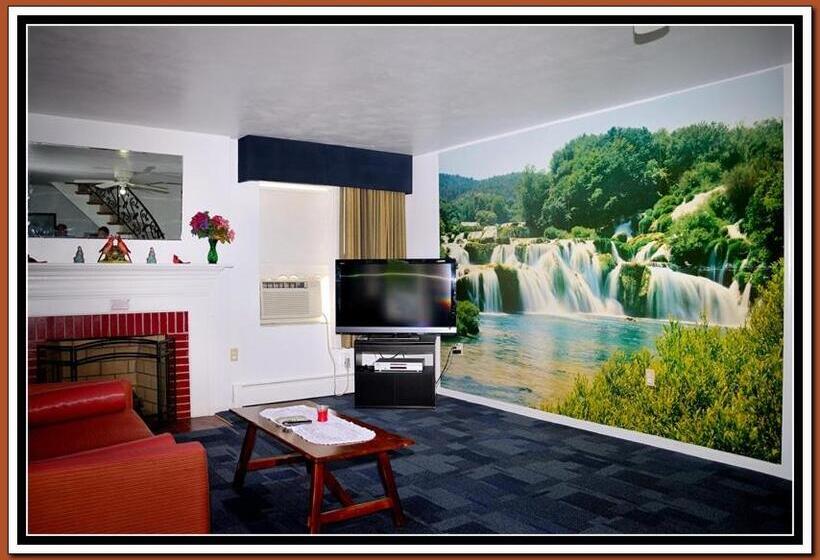 スイート, The Cardinal Inn