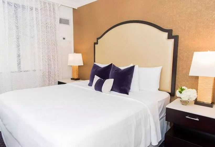 デラックスルーム, The Cook Hotel And Conference Center At Lsu