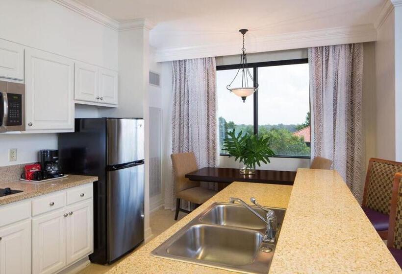 سوییت اجرایی, The Cook Hotel And Conference Center At Lsu