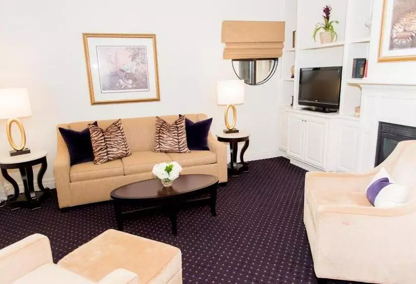 エクゼクティブスイート, The Cook Hotel And Conference Center At Lsu