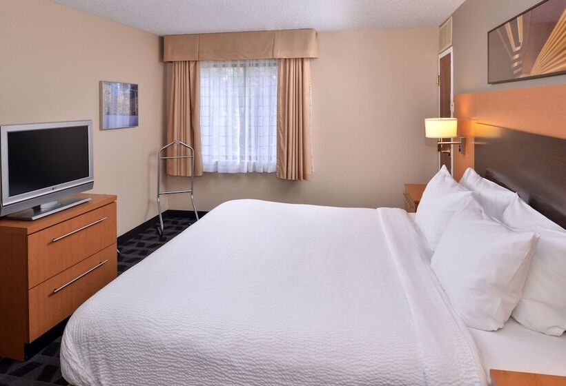 جناح, Towneplace Suites Detroit Warren