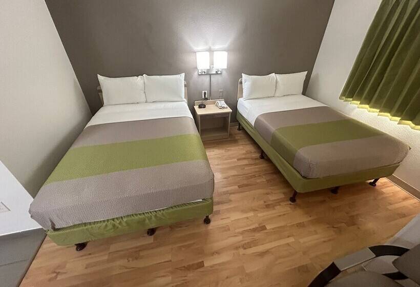 غرفه قياسيه سريرين مزدوجين, Studio 6fishers, In  Indianapolis