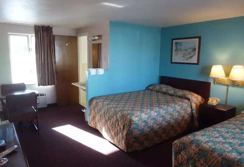 ２ダブルベッドのスタンダードルーム, Budget Host Inn Somerset