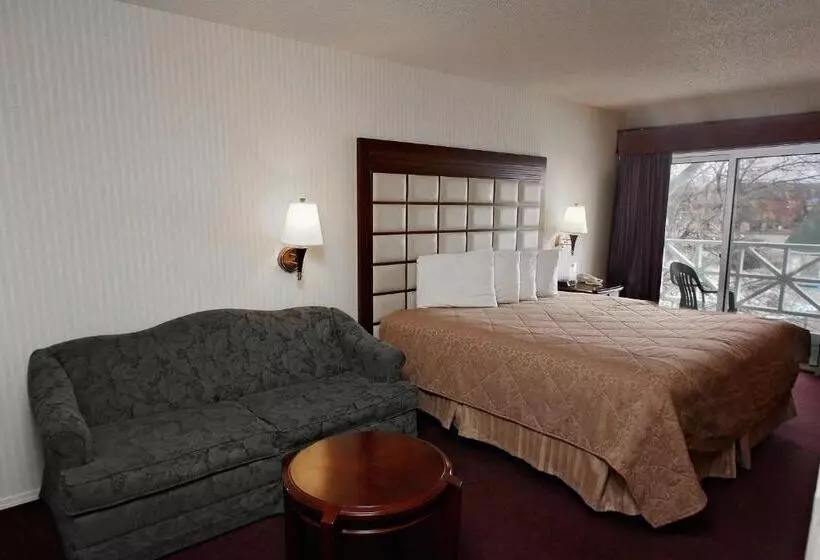 キングサイズベッドのスタンダードルーム, Wintergreen Hotel & Conference Center