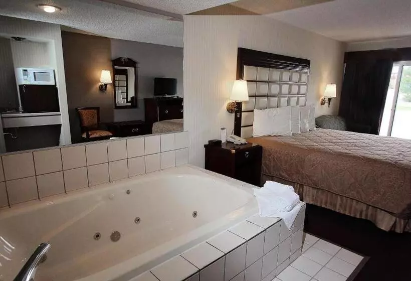 キングサイズベッドのスイートルーム, Wintergreen Hotel & Conference Center