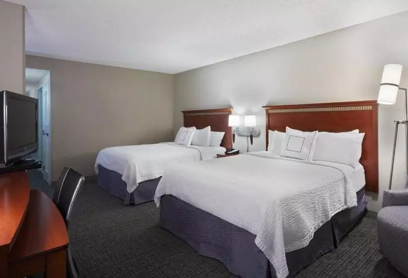 スタンダードルーム, Courtyard By Marriott Little Rock Downtown