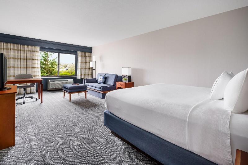 Стандартный Номер Кровать Кинг, Courtyard By Marriott Sacramento Folsom