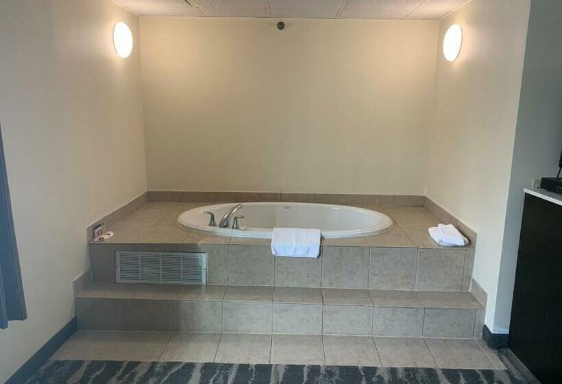 غرفة ديلوكس سرير كينج, Days Inn By Wyndham Budd Lake