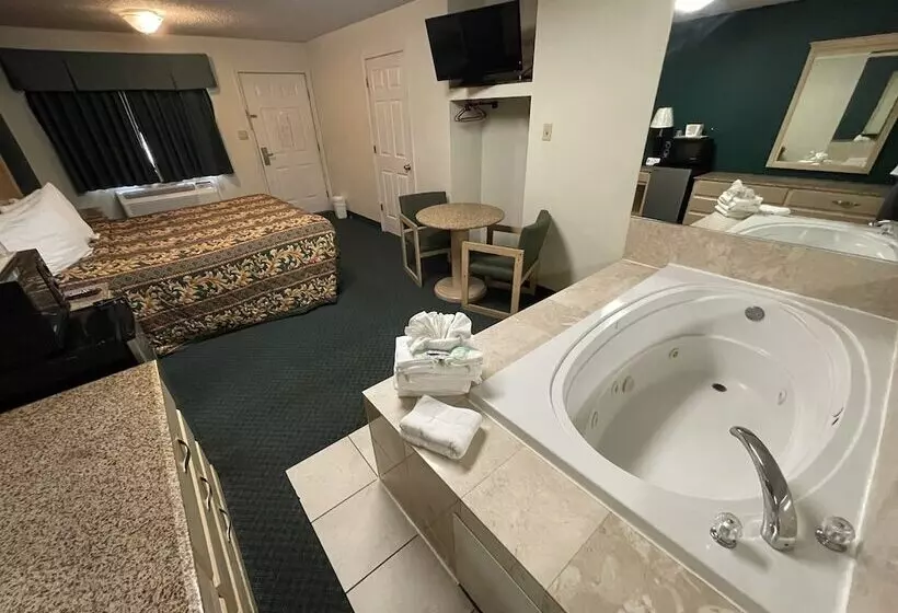 デラックススイート, Empire Inn & Suites Absecon/atlantic City