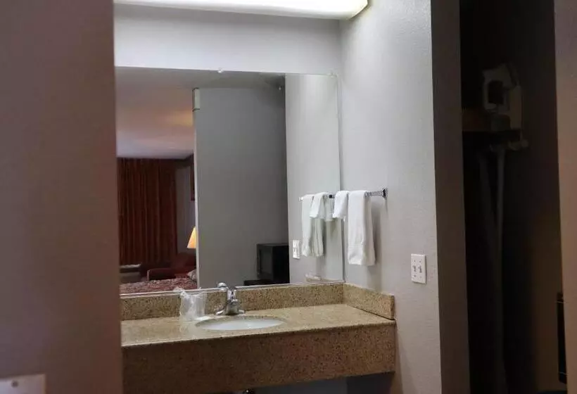 デラックスルーム, Express Inn & Suites Eugene