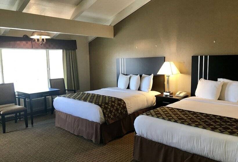 Номер Deluxe с Видом, Fireside Inn