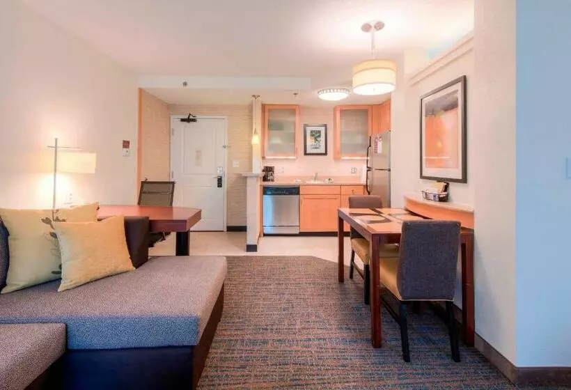 キングサイドベッドのスタンダードワンルーム, Residence Inn By Marriott Chapel Hill