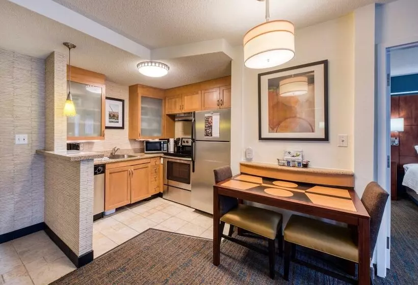 身障者適用スイートルーム, Residence Inn By Marriott Chapel Hill