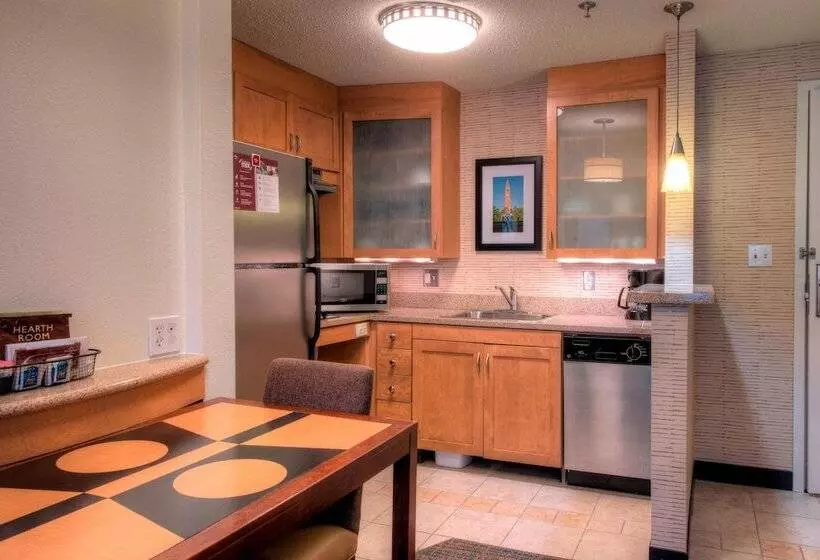 身障者適用スイートルーム, Residence Inn By Marriott Chapel Hill