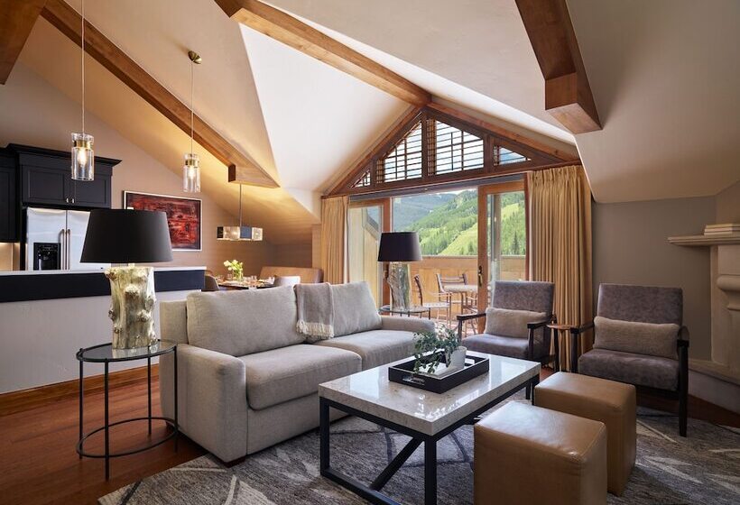 침실 3개 아파트, The Sebastian  Vail