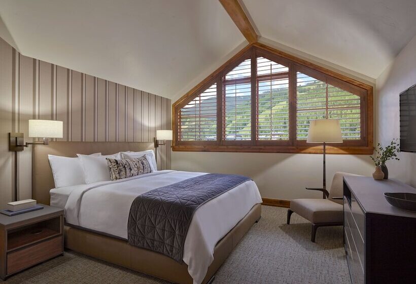 침실 3개 아파트, The Sebastian  Vail