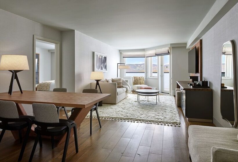 Люкс Премиум, Viewline Resort Snowmass, Autograph Collection