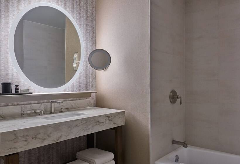 高级套房, Viewline Resort Snowmass, Autograph Collection