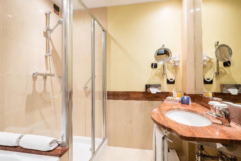 غرفة قياسية سرير كينج, Americas Best Value Inn & Suites Klamath Falls