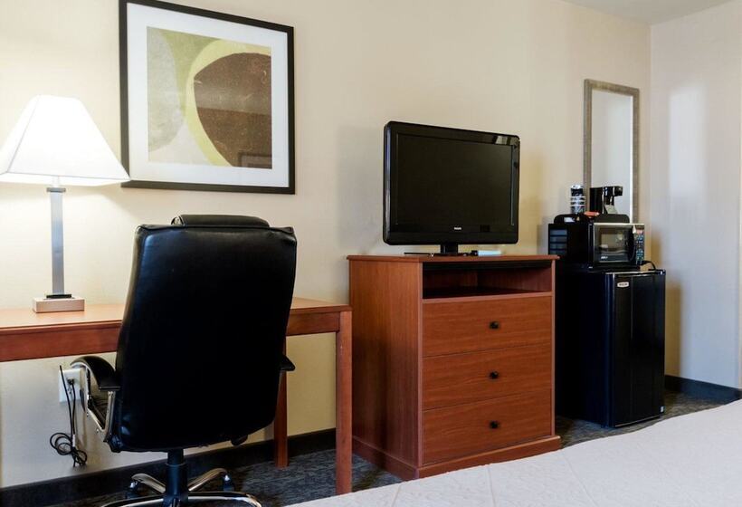 带2个双人床的标准工作室, Motel 6 Junction, Texas   Llano River