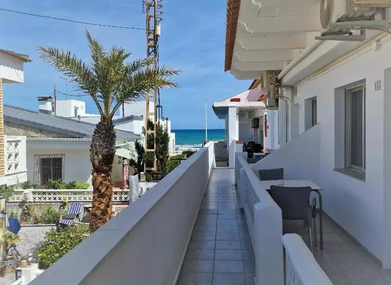 اتاق استاندارد یک نفره, Hostal Alba