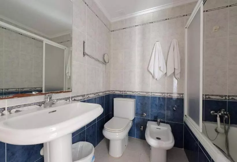 آپارتمان 1 خوابه با بالکن, Hostal Alba