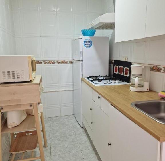 Апартаменты 1 Спальня с Балконом, Hostal Alba