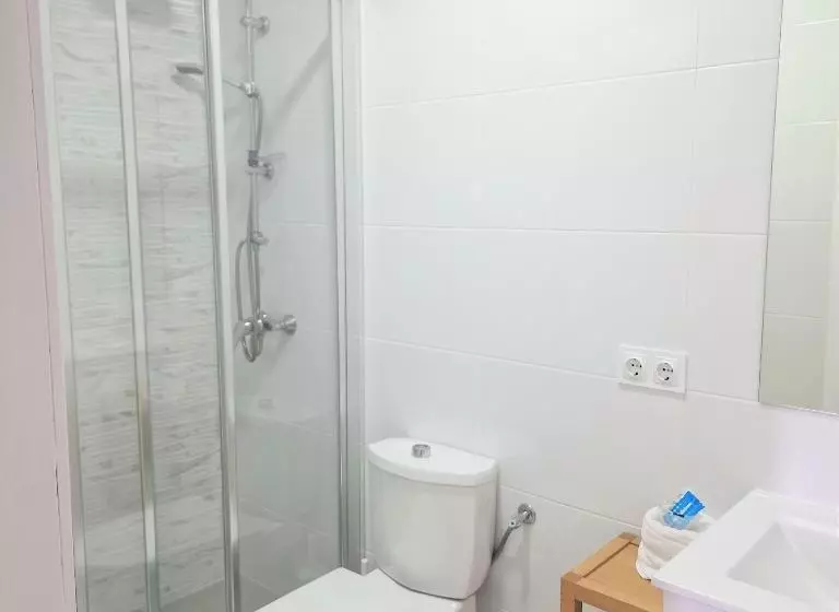 آپارتمان 2 خوابه, Hostal Alba