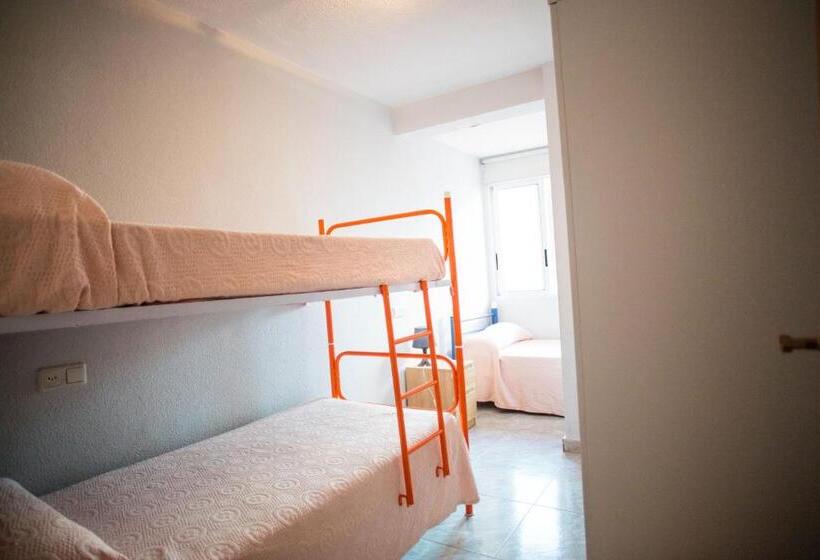 Апартаменты 2 Спальни, Hostal Alba