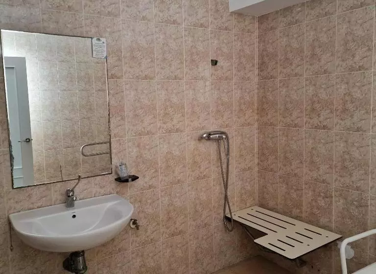 اتاق استاندارد برای معلولان, Hostal Alba