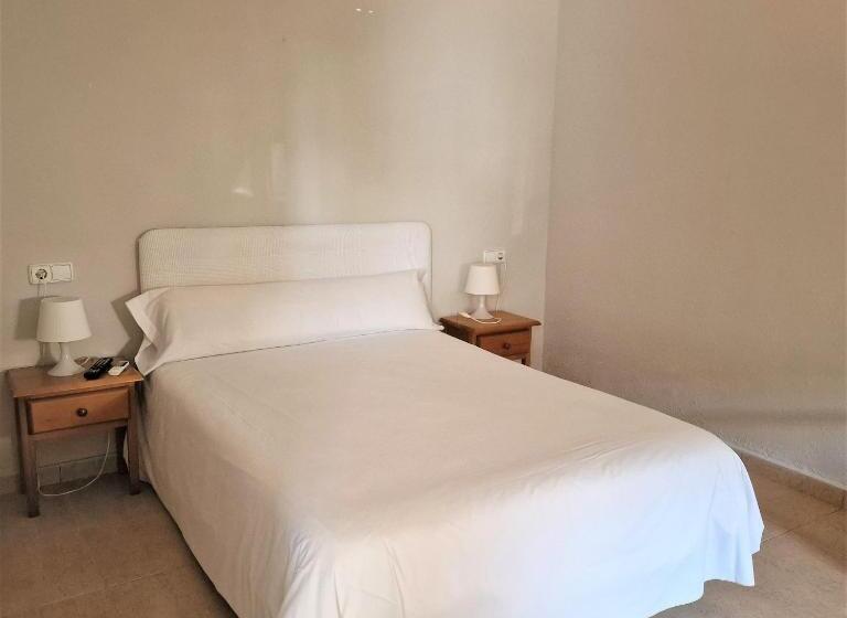 Номер Стандарт Адаптированный для Инвалидов, Hostal Alba