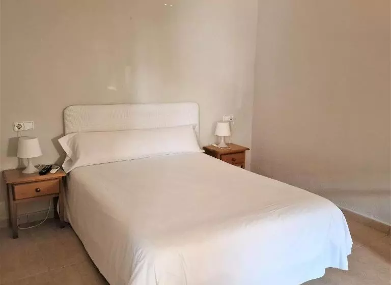اتاق استاندارد برای معلولان, Hostal Alba