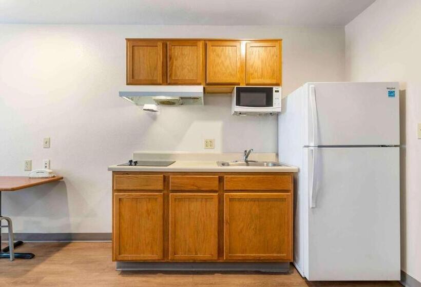 Номер Стандарт, Extended Stay America Select Suites  Fayetteville  I49