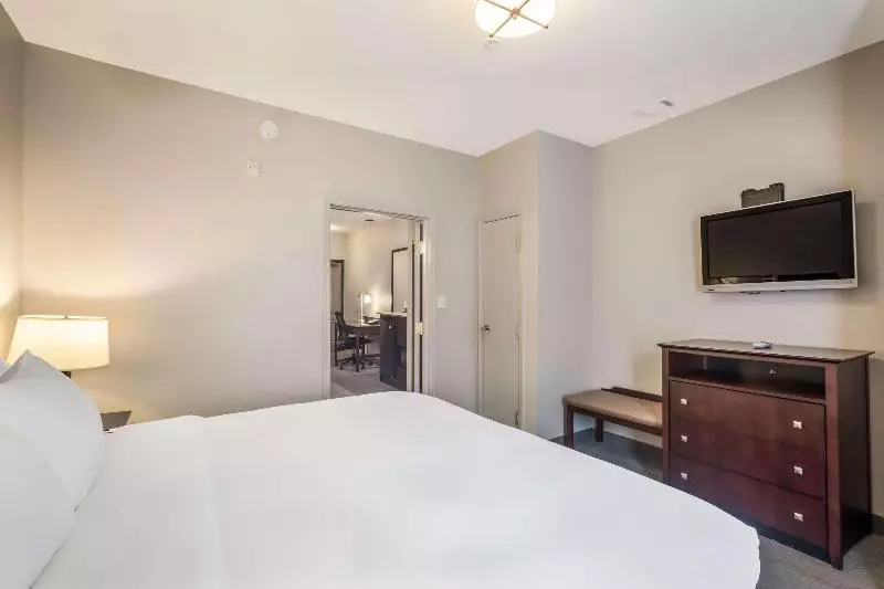 Sviitti King-vuode, Comfort Inn & Suites