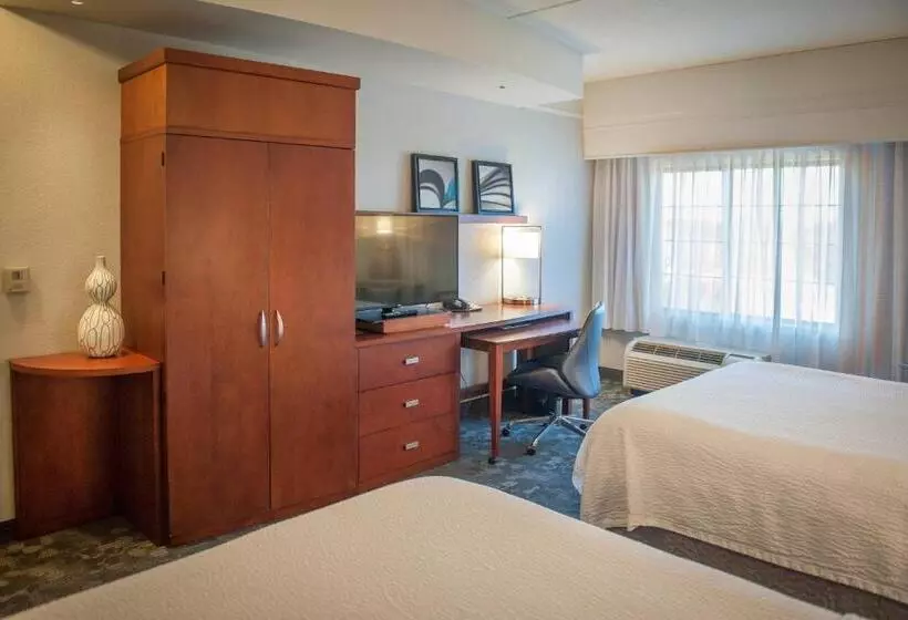 スタンダードルーム, Courtyard By Marriott Pensacola Downtown