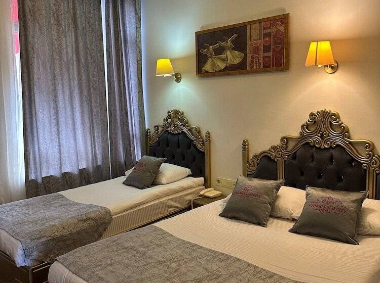 Pokój Superior Trzyosobowy, Ethnica Hotel Old City