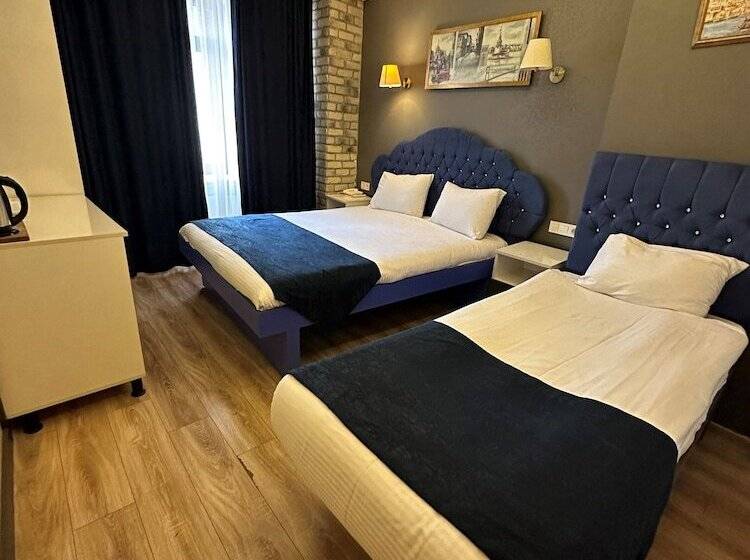 Pokój Superior Trzyosobowy, Ethnica Hotel Old City