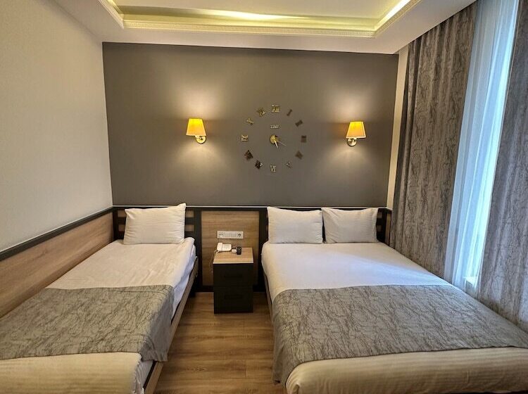 Pokój Czteroosobowy Superior, Ethnica Hotel Old City