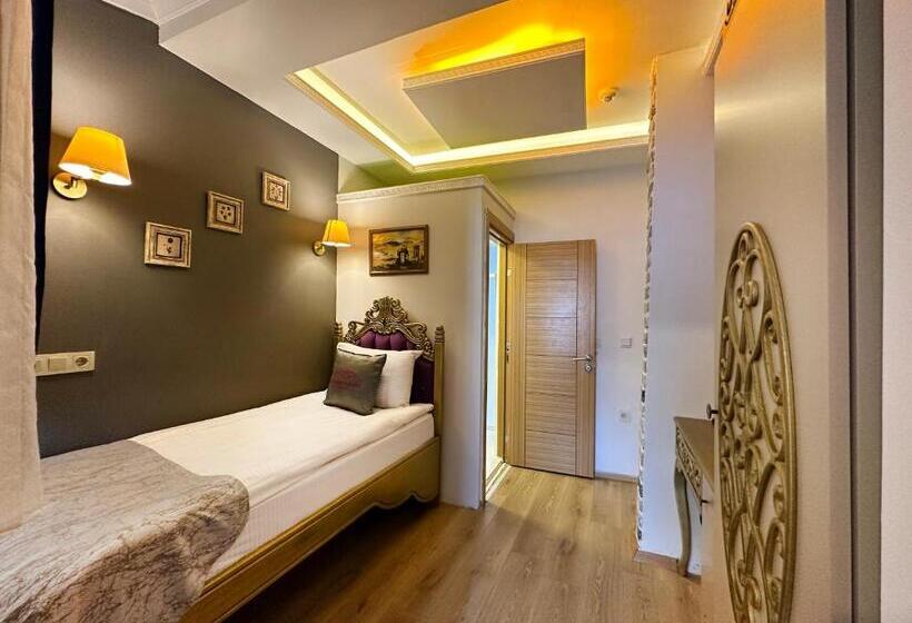اتاق سوپریور سه تخته, Ethnica Hotel Old City