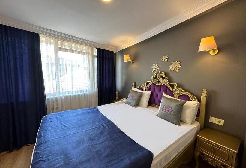 Pokój Superior Trzyosobowy, Ethnica Hotel Old City