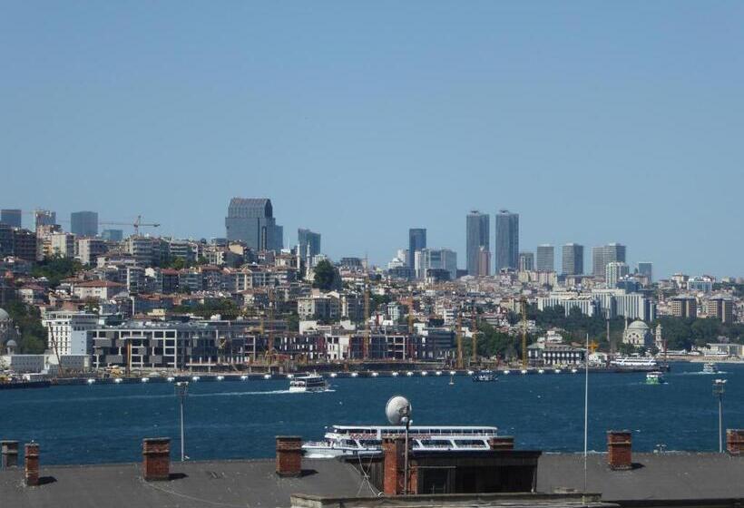 Pokój Czteroosobowy Superior, Ethnica Hotel Old City