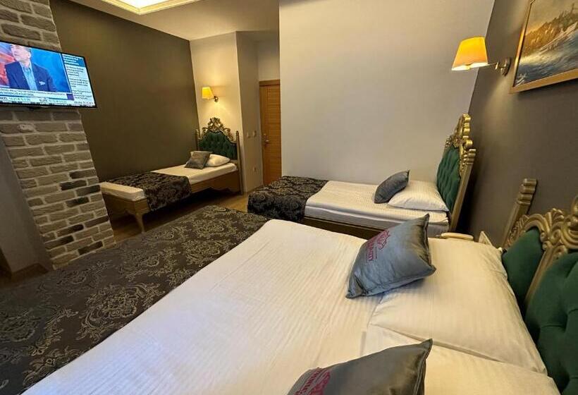 Pokój Czteroosobowy Superior, Ethnica Hotel Old City