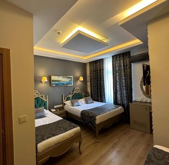 اتاق سوپریور چهار تخته, Ethnica Hotel Old City