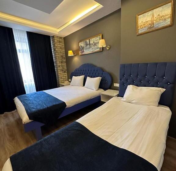 Pokój Deluxe Trzyosobowy, Ethnica Hotel Old City