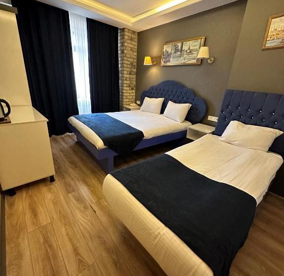 اتاق لوکس سه تخته, Ethnica Hotel Old City